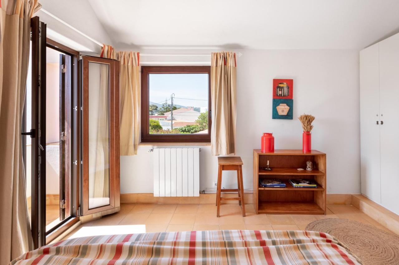 Joivy 3-Br Cottage With Terrace And Garden In Colares Синтра Экстерьер фото
