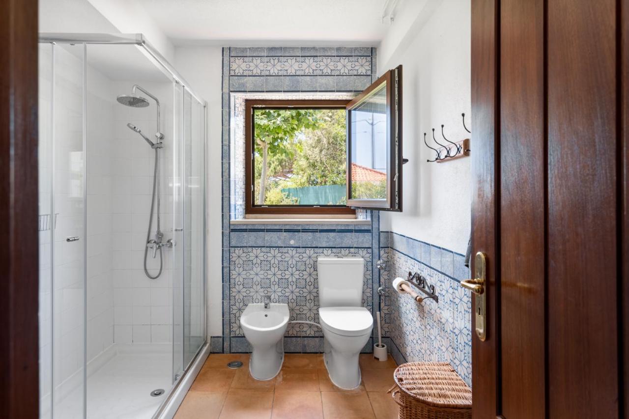Joivy 3-Br Cottage With Terrace And Garden In Colares Синтра Экстерьер фото